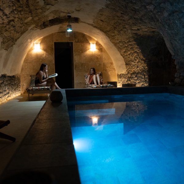 Coffret-cadeau 1h de Privatisation du Spa pour 1 personne (accès Piscine, Sauna, aire détente et tisanerie)